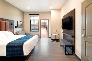 ClubHouse Hotel Sioux Falls