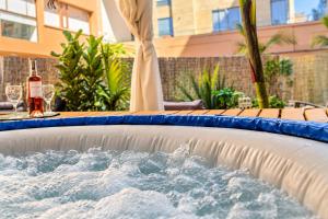 Villa Bamboo Oasis - NUJU Rentals Bogota