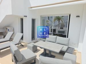 BS-006 Modern Apartment with Pool & Terrace by BLUE STAYS