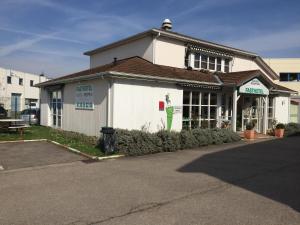 Fasthotel Plaisir photo 15