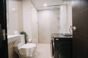 Elite Condo in BGC Mckinley