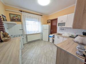 House and Apartment Balatonmariafürdo 19319