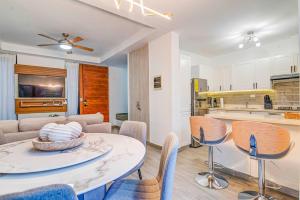 Luxury Villa with Private Spa, BBQ & Pool