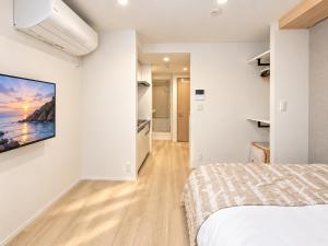 QC302, Newly Built in 2026, Near Senso-ji, Double Bed & Sofa Bed, Up to 3 Guests, Private Kitchen and Bathtub, Bus Stop 2 Minutes