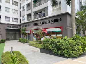 A7-30 Sunrise Riverside - Premium Studio Apartment