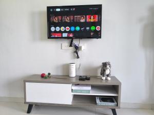 Central Park 2Pax Stylish Studio w Balcony By STAY