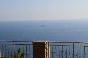 Sea View Stone Residence Andros Greece