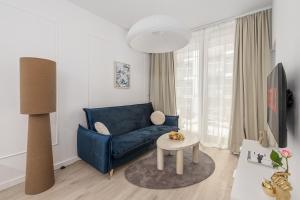 Lumina I 2-room Apart with Balcony I AC I Coffee Maker I Center of Warsaw