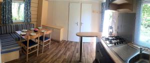 Campings Camping Les Grillons : photos des chambres
