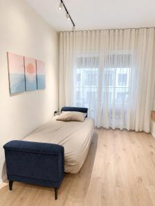 HOLA Collection - Poolside Apartment