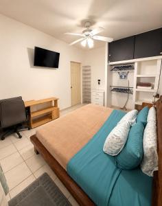 Apartamento con Patio Privado y Asador