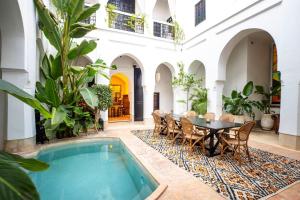 Riad les Bois Précieux Piscine and SPA