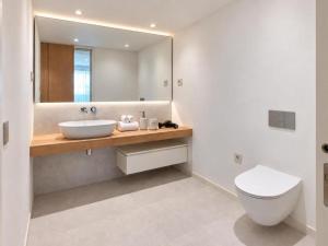 Emerald Bespoke Luxury Apartment in Lagos