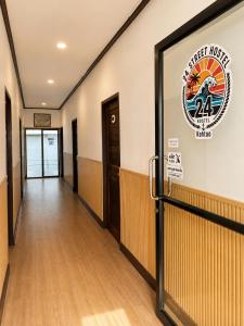 24 Street Hostel Koh Tao