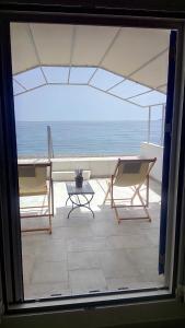 Apartment on the beach!