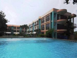 Apple Tree Resort & Hotel