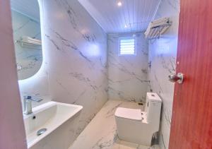 Grand Seyon Green Hills Ooty by VOYE HOMES