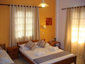 Boussetil Rooms Tinos Greece