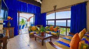 Lindo Mar Resort
