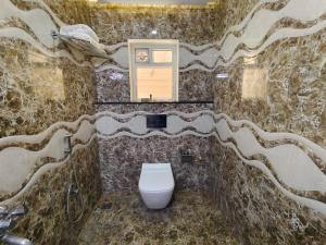 Aura Suites Rooms & Serviced Apartment Lulu Mall