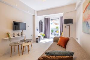 Ezgis Apartment with Private Garden in Marmaris