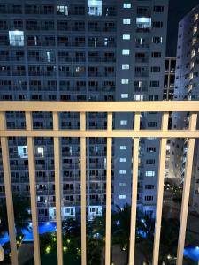 Cozy Queen Bed Shore Residences 1 Tower D Pasay City