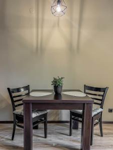 New! Sunny studio for 2 Balcony & Free parking