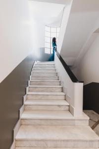 DECA Urban Living