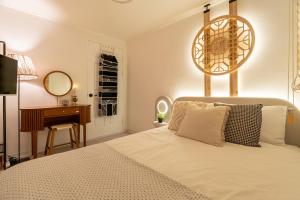 NEW Luxury Hideout !! Jamsil, KSPO DOME, Lotte World, Free Netflix