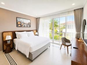 Sunora villa