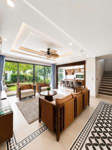 Sunora villa