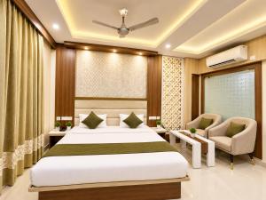 Hotel K-P Grand Heritage Near Jagannath Temple And Sea Beach # Fully Air Conditioning Luxuary Rooms# Restaurant # Lift and Parking Service