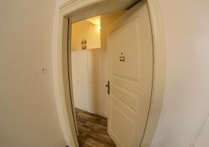 Cozy Prague Apartment Free Parking