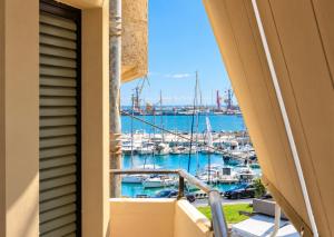 Porto Plaza City Center Apartment ACWifi