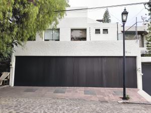 Casa Blanca