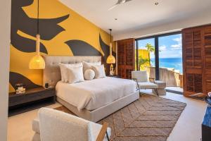 Luxury Ocean Villa in IYARI