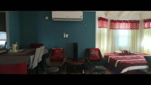 J Ochi ApartHotel