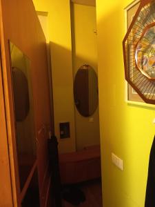 Room Studio