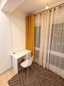 Golden Glow Two-Bedroom Apartment in Westlands with Gym & Free Parking