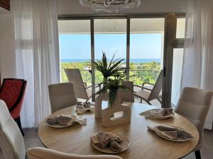 Executive Ecuentro Penthouse Paradise, Ocean views