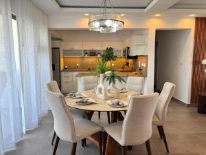 Executive Ecuentro Penthouse Paradise, Ocean views