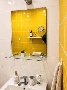 Calm, Cozy & Bright apartment for your stay