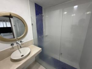 Apartamento Económico en Bocagrande para 8 Personas ICDI