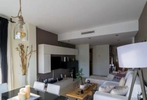 Oliva Nova Apartamento con Piscina Cubierta y Parking
