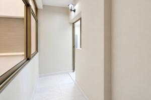 APPARTEMENT NEUF A COTÉ STADE IBN BATOUTA à LOUER