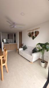 Apartamento con piscina a 5 minutos del parque del café