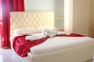 Standard Family Room with Partial Sea View room in Hotel Garden
