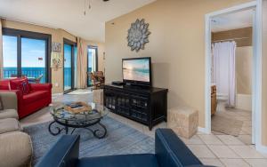 Phoenix East 1202 condo
