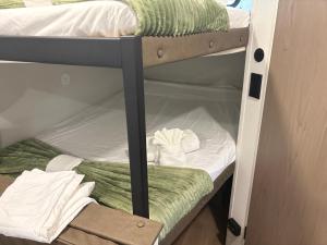 Bay Sunsets - Walk to Beach - Fishing Paradise Furnished RV Spot #7