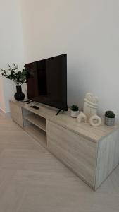 Renovated Studio, Metro Nearby, Self Check-in